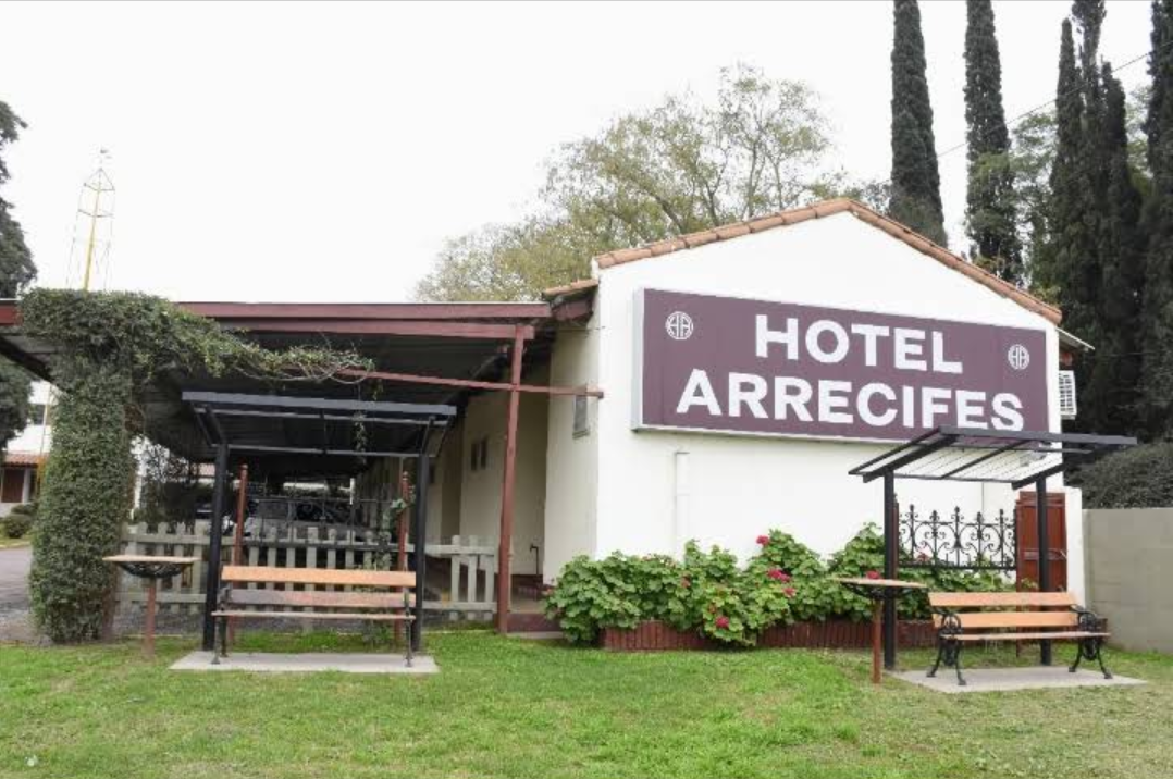 hotel-arrecifes